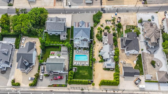 915 Barnegat Lane, Mantoloking, NJ 08738