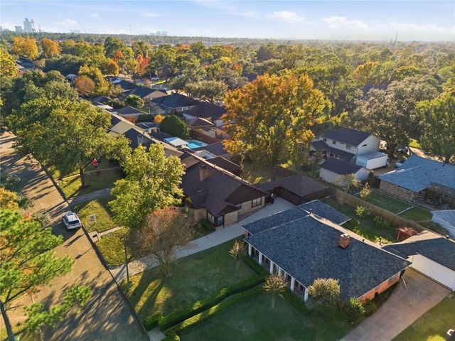 2627 Anniston Drive, Houston, TX 77080