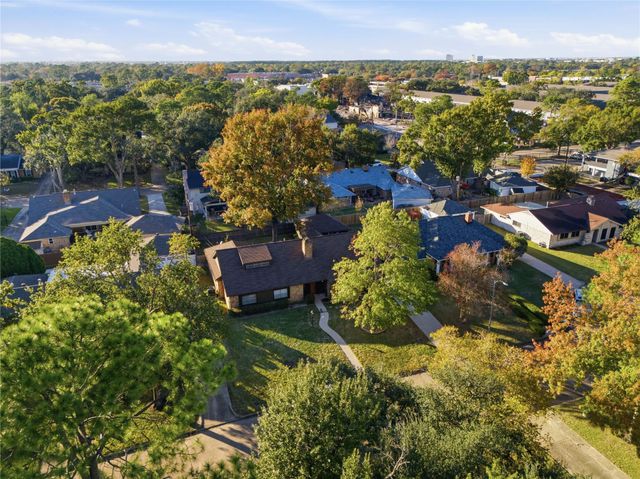 2627 Anniston Drive, Houston, TX 77080