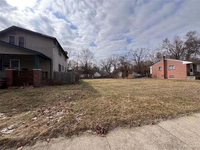 28545 Oakwood Street, Inkster, MI 48141