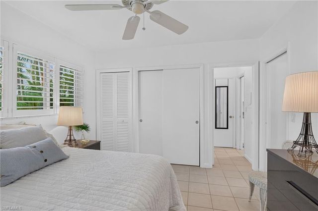 534 4th AVE S 3, Naples, FL 34102