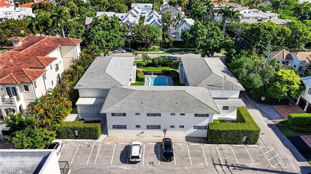 534 4th AVE S 3, Naples, FL 34102