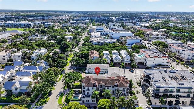 534 4th AVE S 3, Naples, FL 34102