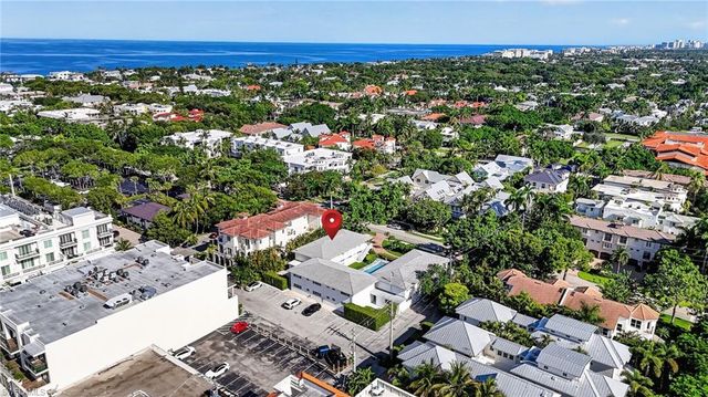 534 4th AVE S 3, Naples, FL 34102