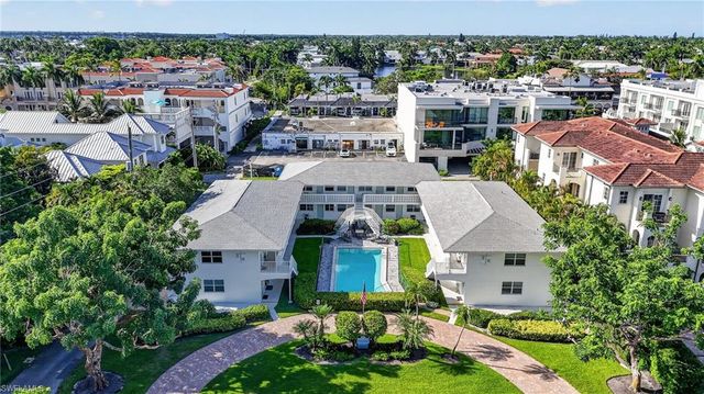 534 4th AVE S 3, Naples, FL 34102