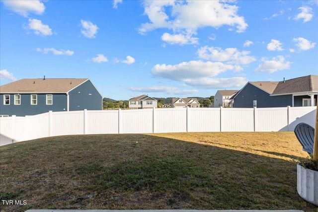 336 Cookie Loop, Johnson City, TN 37615