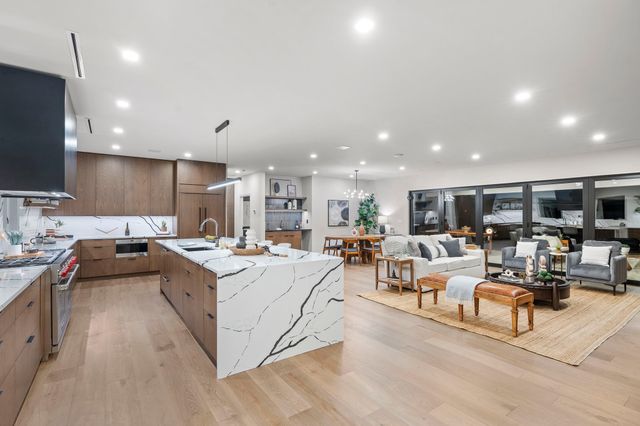 103 Walnut Dr, Hendersonville, TN 37075