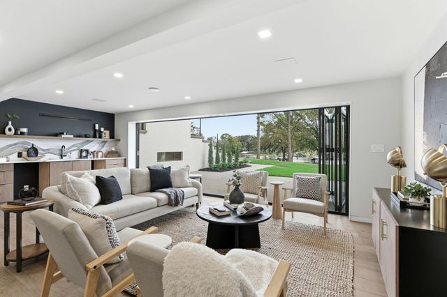 103 Walnut Dr, Hendersonville, TN 37075