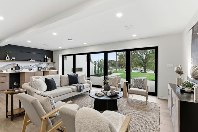 103 Walnut Dr, Hendersonville, TN 37075