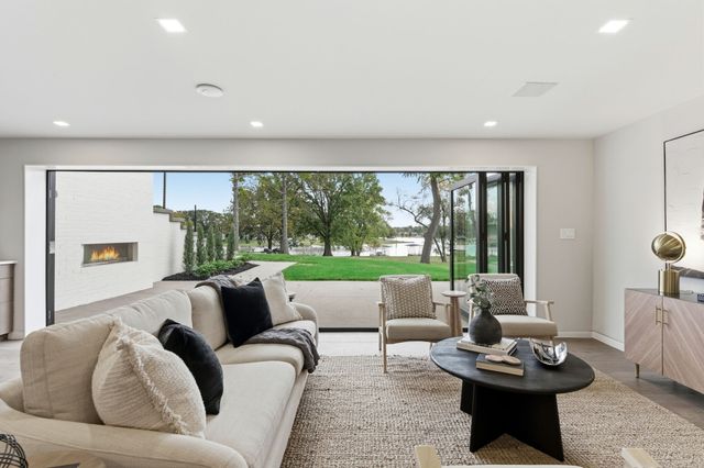 103 Walnut Dr, Hendersonville, TN 37075