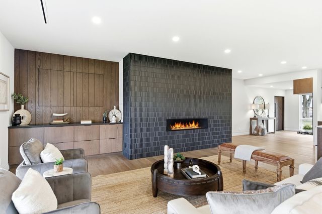 103 Walnut Dr, Hendersonville, TN 37075