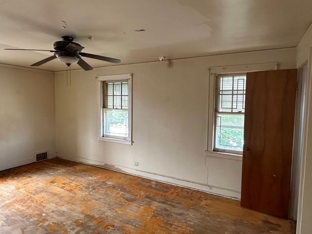 8433 S Wolcott Avenue, Chicago, IL 60620
