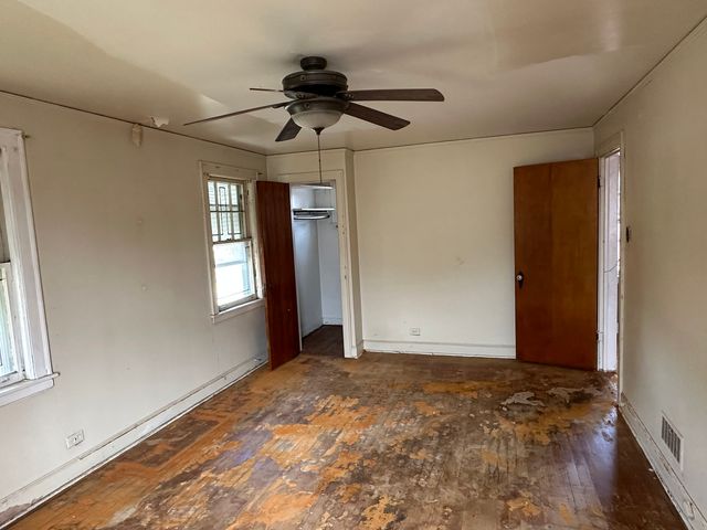 8433 S Wolcott Avenue, Chicago, IL 60620
