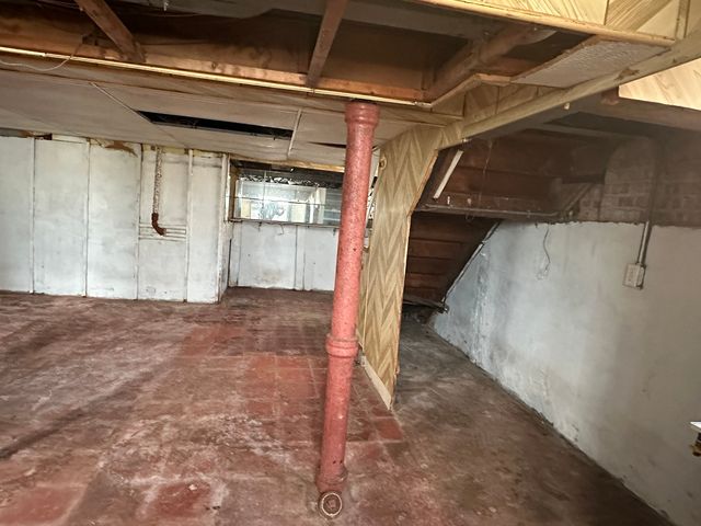 8433 S Wolcott Avenue, Chicago, IL 60620
