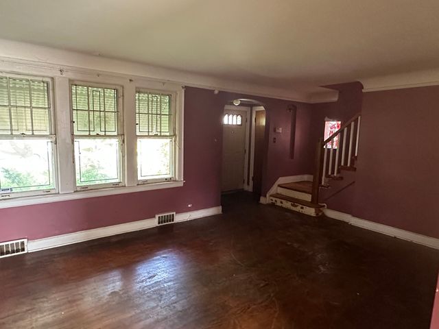 8433 S Wolcott Avenue, Chicago, IL 60620