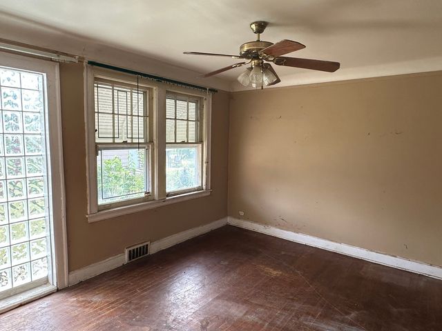 8433 S Wolcott Avenue, Chicago, IL 60620