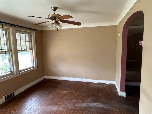 8433 S Wolcott Avenue, Chicago, IL 60620