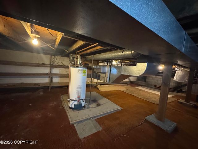 160 W Marydale Avenue, Soldotna, AK 99669