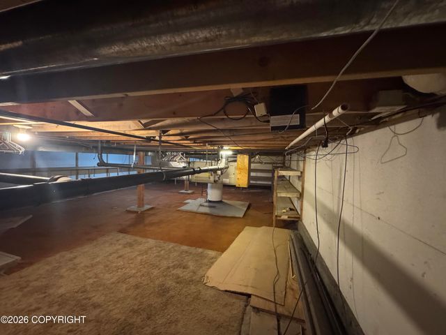 160 W Marydale Avenue, Soldotna, AK 99669