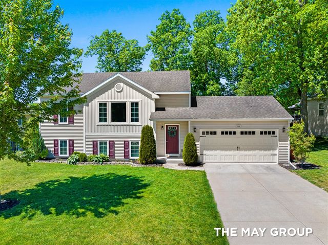 1641 Hamlet Drive, Lowell, MI 49331