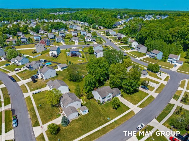 1641 Hamlet Drive, Lowell, MI 49331