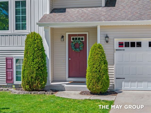 1641 Hamlet Drive, Lowell, MI 49331