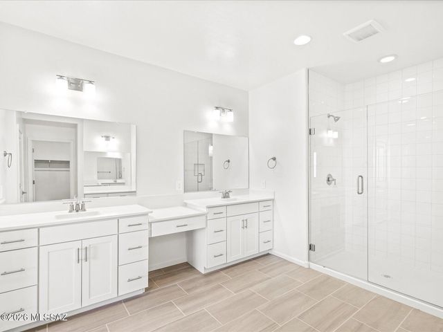 1547 E Cattle Graze Loop, Sahuarita, AZ 85629
