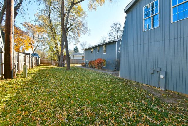 23720 127th PLACE, Trevor, WI 53179