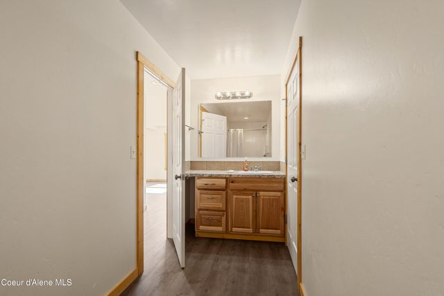 185 Leo Lane, Moyie Springs, ID 83845