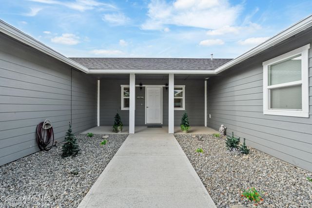 185 Leo Lane, Moyie Springs, ID 83845