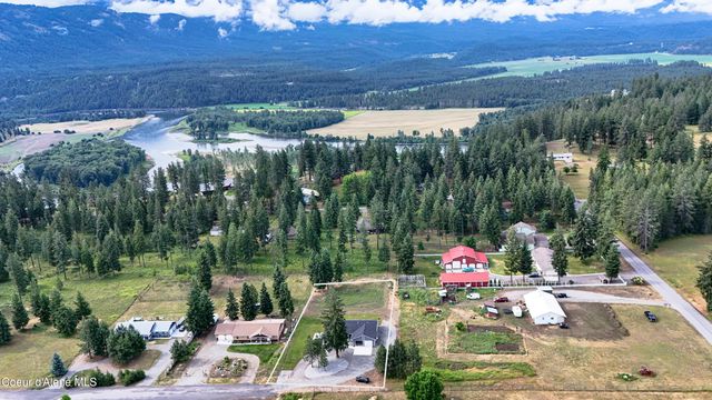 185 Leo Lane, Moyie Springs, ID 83845
