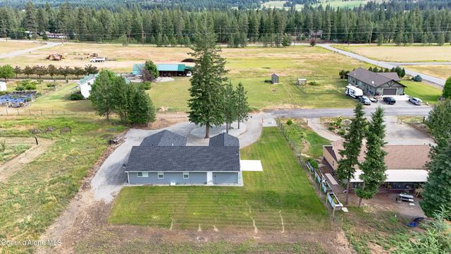 185 Leo Lane, Moyie Springs, ID 83845