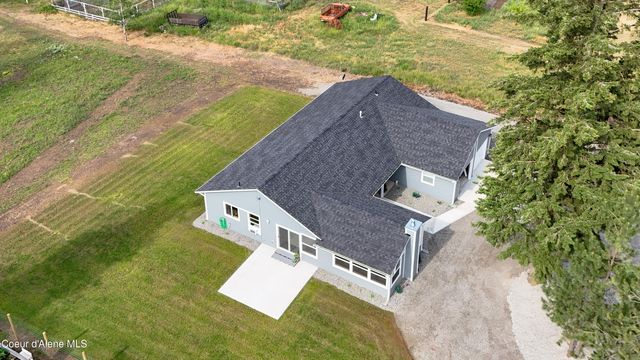 185 Leo Lane, Moyie Springs, ID 83845