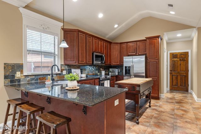 119 Cedar Hills Drive, Youngsville, LA 70592