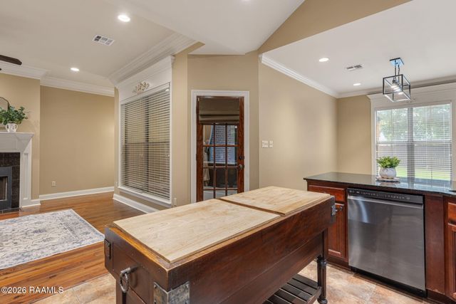 119 Cedar Hills Drive, Youngsville, LA 70592
