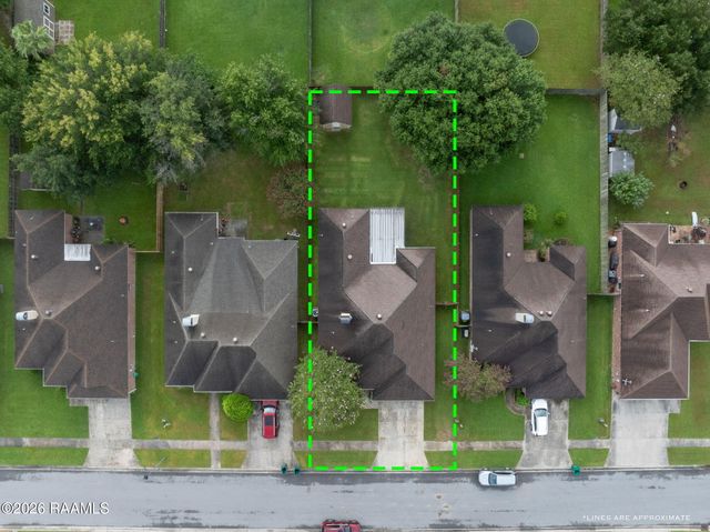119 Cedar Hills Drive, Youngsville, LA 70592
