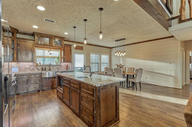 13125 Browder Traylor Road, Willis, TX 77378