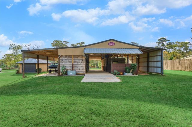 13125 Browder Traylor Road, Willis, TX 77378
