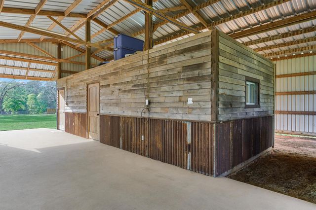 13125 Browder Traylor Road, Willis, TX 77378