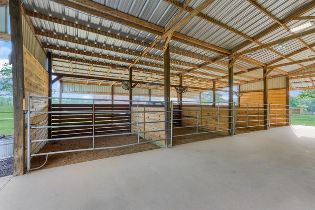 13125 Browder Traylor Road, Willis, TX 77378