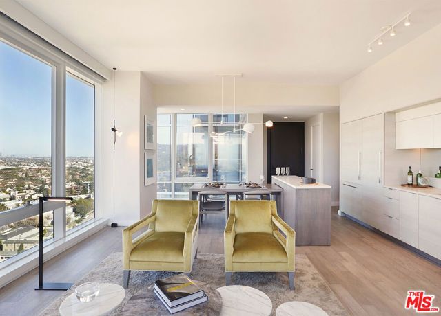 10000 Santa Monica Boulevard PH402, Los Angeles, CA 90067