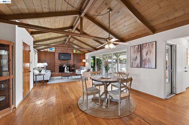 4247 School St., Pleasanton, CA 94566