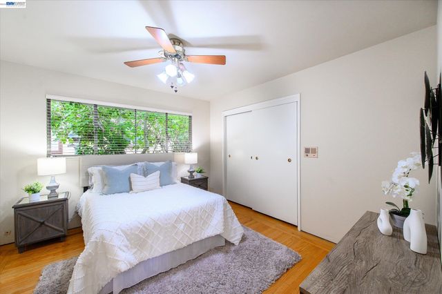 4247 School St., Pleasanton, CA 94566