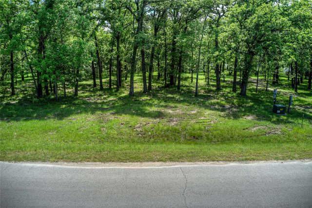 7375 Open Water Point, Quinlan, TX 75474