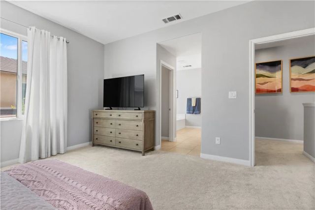 1820 Delacorte, Bakersfield, CA 93311