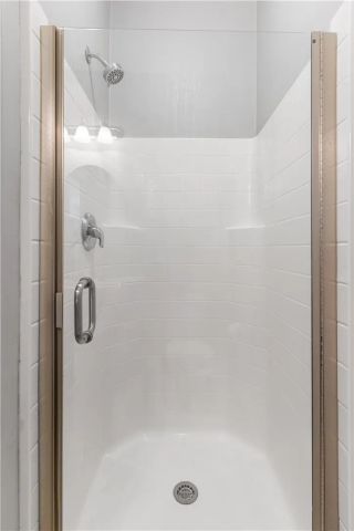1820 Delacorte, Bakersfield, CA 93311
