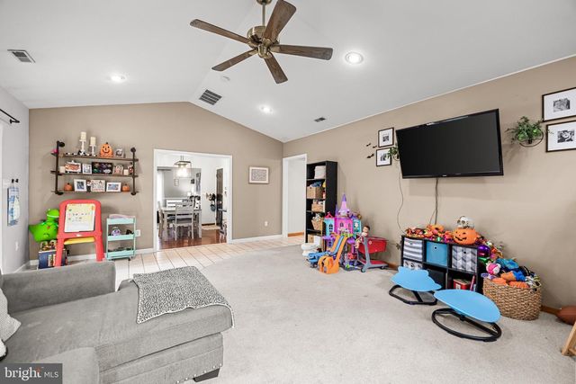 2 ATLAS CT, Sewell, NJ 08080