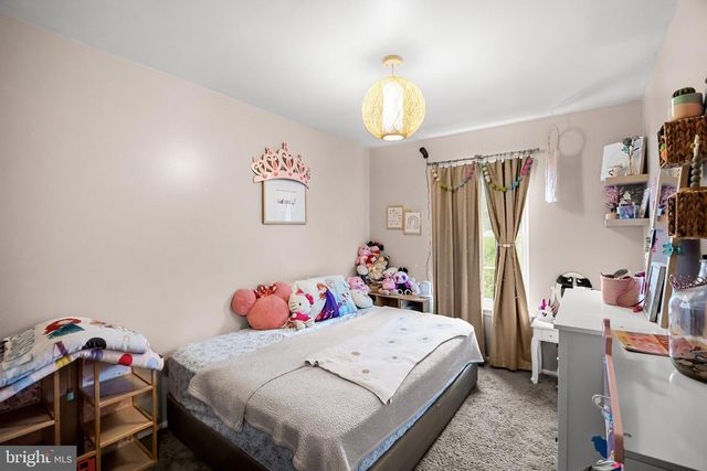 2 ATLAS CT, Sewell, NJ 08080