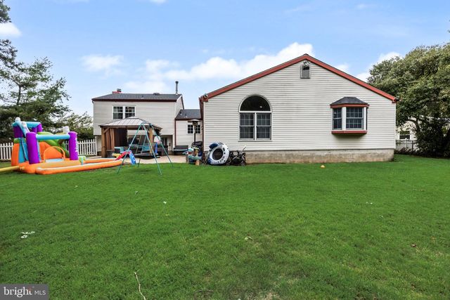 2 ATLAS CT, Sewell, NJ 08080