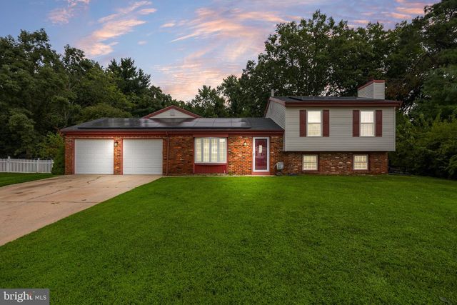 2 ATLAS CT, Sewell, NJ 08080